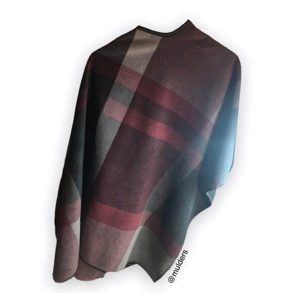 Ike Behar Checkered Plaid Red, Gray, Black Reversible Poncho Wrap - Picture 2 of 10